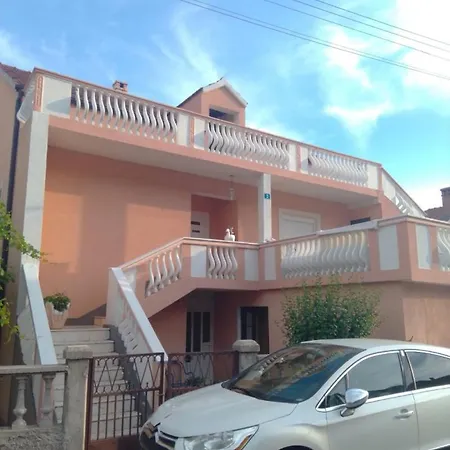Vuk Apartment