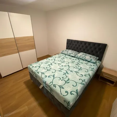 Vuk Apartment